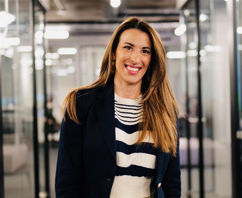 colaboradora da Gi Group e Tack TMI